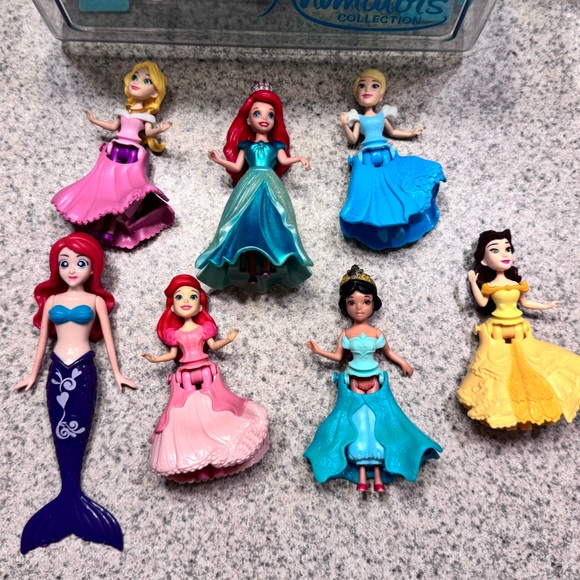 DISNEY PRINCESS Collection - Picture 2 of 9